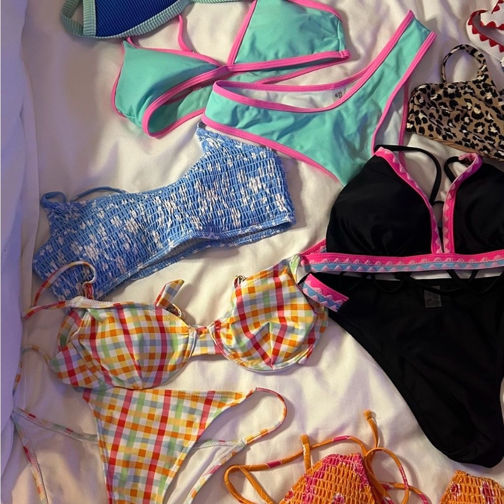 Colorful Bikini Set Collection - Picture 6 of 8